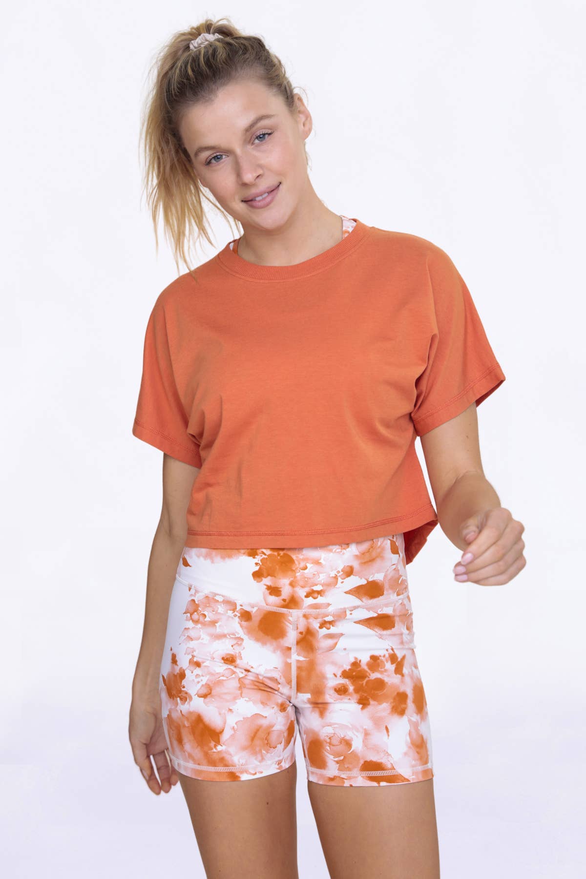 Gathered Back Short Sleeve Top - Hibiscus & Vine